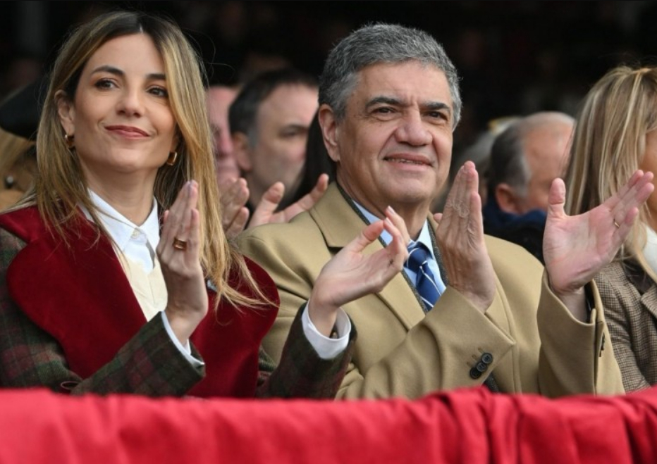 Jorge Macri y señora