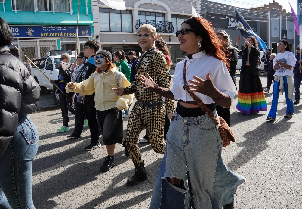 Marcha antifascista y antirracista realizada en Río Gallegos
