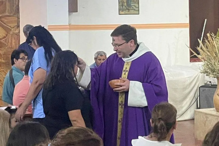 Padre Jonatan Félix de la Pastoral de la Salud